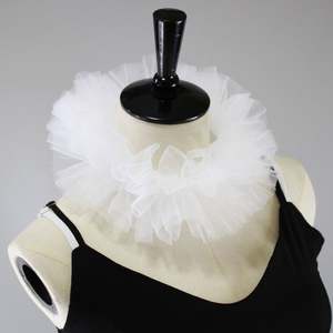 Venta al por mayor personalizado plisado desmontable mujeres volantes cuello capelet blusa media camisa falso cuello falso - Product Image 1