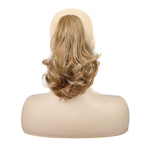 Queue <span class=keywords><strong>de</strong></span> <span class=keywords><strong>cheval</strong></span> courte bouclée en fibre haute température, avec pince, bicolore, style européen et américain, pour <span class=keywords><strong>femme</strong></span> - Product Image 3