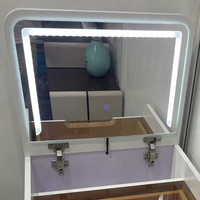Nouvelle conception moderne de coiffeuse pliable pour chambre à coucher avec miroir éclairé, construction robuste et surface en verre écologique