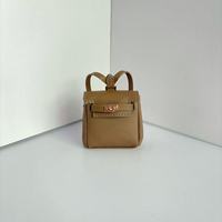 Mini sac à dos porte-clés en cuir PU au design anime pour femme - Porte-monnaie souple personnalisé de haute qualité, étui pour écouteurs, pendentif ornemental