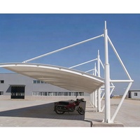 Abri de voiture et de stationnement en membrane tendue PVDF ignifuge avec structure en acier Q235 pour les écoles