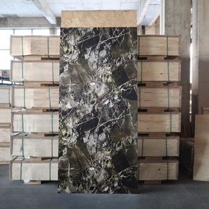 Lastra in PVC Effetto Marmo Lucida Impermeabile 4x8 Piedi con <span class=keywords><strong>Rivestimento</strong></span> UV e Superficie Liscia per Rivestimenti <span class=keywords><strong>Interni</strong></span> - Product Image 3