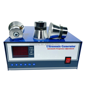 Generador ultrasónico 25kHz 1200W para operación de transductor en máquinas comerciales de limpieza de moldes - Product Image 6