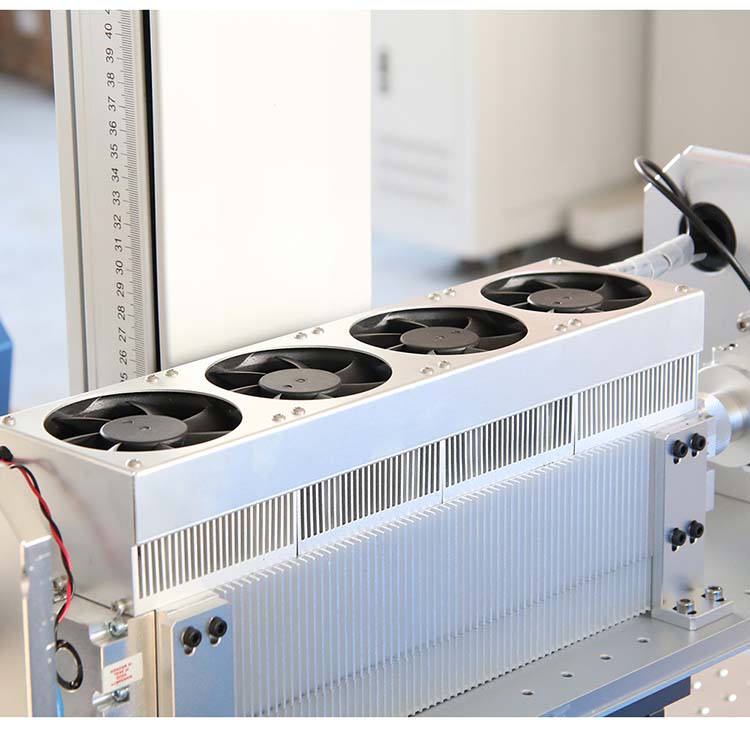 Máquina 50W 60W 80W de la marca del laser del no metal del CO2 del precio de la fuente de la fábrica buena opcional