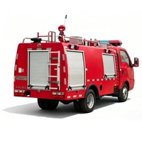 Nouveau camion de pompiers diesel multifonction mini 4x2 avec réservoir d'eau et outils de sauvetage