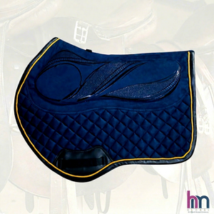 Almohadilla de Montar Premium GP/Jumping de Algodón Acolchado con Espuma Viscoelástica y Antideslizante con Estampado de Silicona - Product Image 1