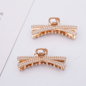 Lumiara Nuevo Clip de Pelo Mini Garra de Tiburón de Aleación - Horquilla Minimalista con Diseño de Pata para Peinados en la Parte Trasera de la Cabeza, Accesorios Metálicos Modernos - Product Image 2