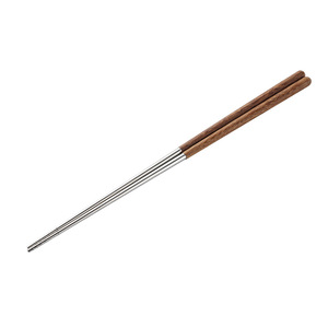 Cocina <span class=keywords><strong>Restaurante</strong></span> 304 Acero inoxidable Palillos largos de cocina Mango de madera Olla caliente Freír Fideos Utensilios - Product Image 5