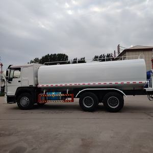 Camión <span class=keywords><strong>Cisterna</strong></span> <span class=keywords><strong>de</strong></span> <span class=keywords><strong>Agua</strong></span> FAW Diésel 6x4 <span class=keywords><strong>de</strong></span> 12CBM/15CBM a Precio Económico, Camión <span class=keywords><strong>Cisterna</strong></span> <span class=keywords><strong>de</strong></span> <span class=keywords><strong>Agua</strong></span> Potable con Emisión EURO 6 en Venta - Product Image 4