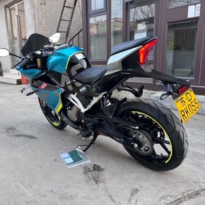 Motocyclette d'occasion Motocyclette d'occasion Chunfeng Motorcycle CFMOTO, 250SR Track Edition avec injection électronique de carburant 250CC - Product Image 2