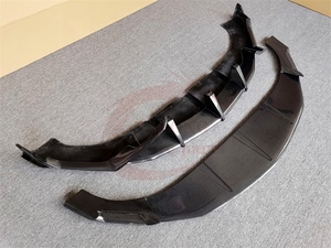 Lèvre avant <span class=keywords><strong>et</strong></span> pare-chocs en fibre de carbone de style supérieur pour <span class=keywords><strong>Lamborghini</strong></span> <span class=keywords><strong>URUS</strong></span> - Product Image 2