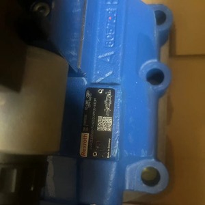 Válvula Proporcional Rexroth 4WRZE32E520-7X/6EG24N9K31/A1D3M, Control de Aceite Hidráulico de Alta Presión, Alemania - Product Image 1