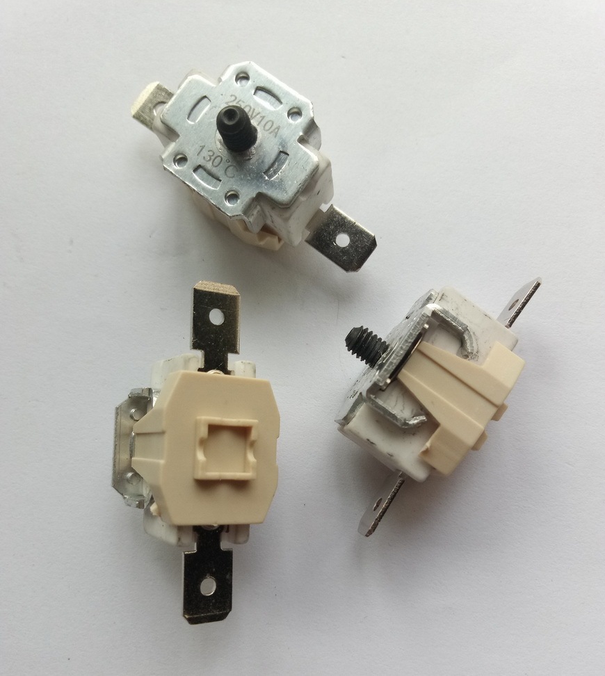5 Stuks KSD301 Thermostaat – Normaal Open – 250V 10A – Kies Uit 23 Temperaturen (40-150°C)