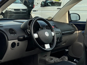 MEJOR DESCUENTO VENTAS para Volks-wagen New Beetle Convertible 2,0 Highline usado disponible para entrega - Product Image 5