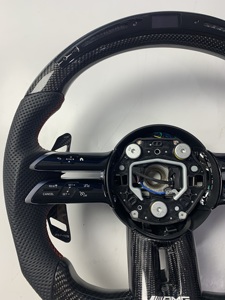 Volant en cuir et fibre de carbone à 4/3 branches avec palettes de changement de vitesse Mercedes-Benz C43 Classe C W205/W213/W222 E63/G63 Sport LED - Product Image 3
