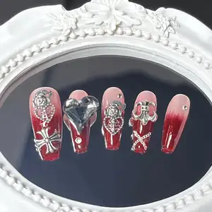 10 개 손톱에 수제 프레스 클로이 하트 작은 유령 라인 석 디자인 가짜 손톱 전체 커버 긴 빨간 가짜 손톱
