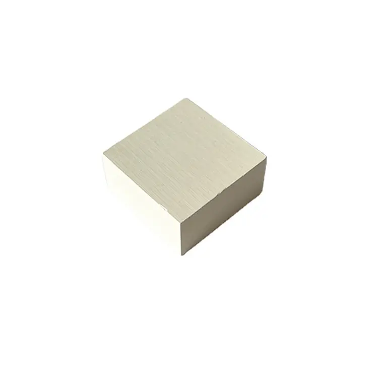 Matériaux céramiques industriels de qualité réfractaire Bn 99 bn plaque de bloc carré en céramique de nitrure de bore
