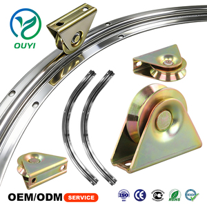 Rail <span class=keywords><strong>de</strong></span> <span class=keywords><strong>guidage</strong></span> robuste <span class=keywords><strong>pour</strong></span> <span class=keywords><strong>portail</strong></span> <span class=keywords><strong>coulissant</strong></span> à fond courbé - Système <span class=keywords><strong>de</strong></span> rail en acier galvanisé <span class=keywords><strong>pour</strong></span> roue <span class=keywords><strong>de</strong></span> <span class=keywords><strong>portail</strong></span> <span class=keywords><strong>coulissant</strong></span> - Product Image 1