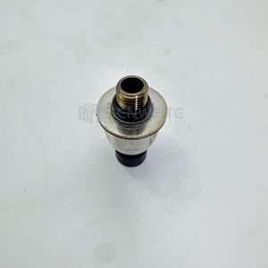 Sensor de Presión Common Rail Senwitt 224-4535 para Excavadora Caterpillar 330C - Product Image 1
