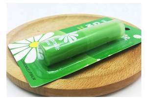 บาล์มบำรุงริมฝีปากคาโมมายล์เนเชอรัลไฮเดรติ้ง - Product Image 5