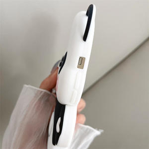Custodia per cellulare in Silicone per Apple 14 Panda cartone animato ragazza che tiene la cover per cellulare simpatica Apple - Product Image 6