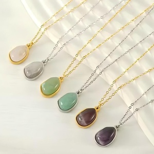 Collar de Clavícula con Colgante de Cadena de Eslabones de Acero Inoxidable con Circonita Irregular Simple para Mujer, Joyería Moderna Plateada - Product Image 1