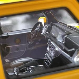 Modellino Auto <span class=keywords><strong>VIP</strong></span> Mercedes-Benz G63 AMG Tema Pikachu Verniciatura 1:18 in Resina Realistica di Alta Gamma da Collezione - Product Image 5