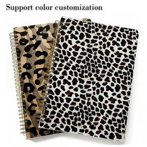 Carnet à spirales personnalisé en cuir/PVC/tissu/papier PP à motif animal pour journal de nature et observation de la faune - Product Image 2