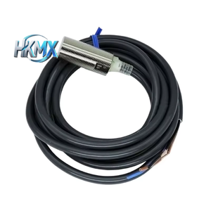 Nouveau capteur de proximité E2B-M18KN16-WZ-C2 E2bm18kn16wzc2 en stock dans l'entrepôt - Product Image 1