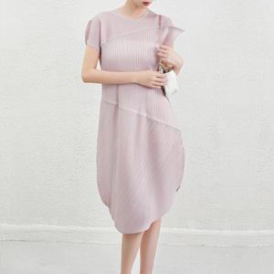 Miyake <span class=keywords><strong>robe</strong></span> d'été pour femmes couleur unie bleu clair robes plissées chic modeste Simple Vestidos à manches courtes col rond - Product Image 4