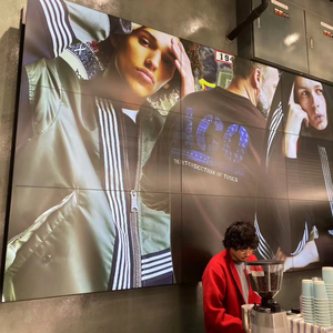 Écran vidéo mural LCD commercial 55 pouces avec cadre ultra-fin de 1,7 mm BOE pour salle de contrôle et magasin de détail, 500 nits, ultra-étroit 1,7 mm - Product Image 1