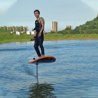 Planche de surf électrique Efoil en fibre de carbone, moteur silencieux tout électrique, 120 minutes de navigation, survol de l'eau