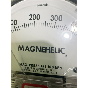   Manomètre différentiel magnétique série 2000 0-1000 utilisé - Product Image 2