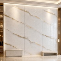 Panneau mural en PVC marbré classique européen avec revêtement UV, finition brillante, imperméable, imprimé avec des détails de veines, panneau rigide plat, pour hôtel et maison