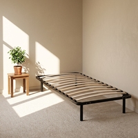 Cadre de lit moderne et simple en métal noir de haute qualité, structure KD, taille personnalisable, durable et facile à assembler pour chambre, hôtel, école