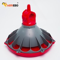 Agrieso Nouveau Système d'alimentation automatique pour poulets de chair (humide/sec) en PP durable avec garantie de 2 ans pour ferme avicole commerciale
