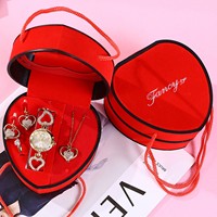 Ensemble de bijoux montre en quartz et strass Wisteria, boucles d'oreilles, collier, bague, coffret cadeau cœur d'amour, cadeau pour la Saint-Valentin, cadeau d'anniversaire