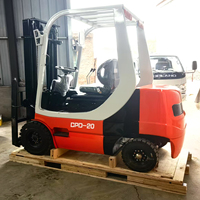 Chariot élévateur électrique compact de haute qualité de 2,5 tonnes avec batterie au lithium et hauteur de levage de 6 m pour le chargement en entrepôt - Montacargas Electrico