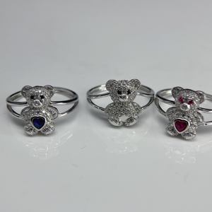 خاتم ألماس على شكل دب أنيق وعصري من مجموعة FH الرقيقة المطلية للذكرى السنوية - Product Image 5