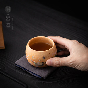 Taza de Cerámica Dunhuang Flying Apsaras Master Cup, Taza Individual Creativa para Té Kung Fu, Origen Dehua - Product Image 4