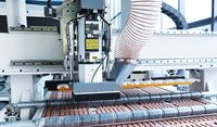 Routeur CNC à bois avec changement d'outil automatique 1325 2030 2040 Atc avec machine de chargement et de déchargement automatique