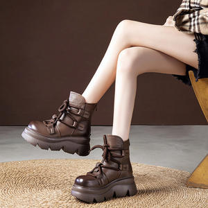 <span class=keywords><strong>Botas</strong></span> Chelsea para Mujer, Otoño Invierno, Nuevas, Retro, Punta Redonda, Media Pantorrilla, Cortas, con Cordones, Aumentan la Estatura, Cuero Genuino, Forro de Algodón, Suela de Goma - Product Image 4