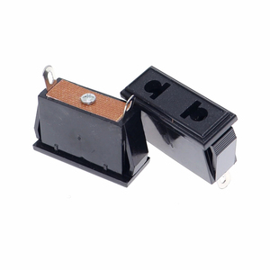 Bộ Chuyển Đổi Phích Cắm Nội Tuyến 2 Chấu AC US Nema 1-15R Cho Khung Gầm Đầu Nối Nguồn Công Nghiệp Ổ Cắm Đầu Ra 10A/250V - Product Image 4