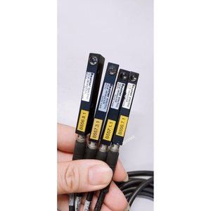 Sensor de haz pasante FEDM 08P1002/S35L de 3 pines 10-30VDC, 10236653 - Product Image 1