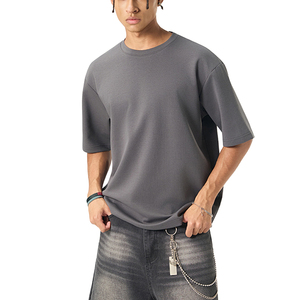 T-shirt Homme Oversize Boxy à Épaules Tombantes en Coton 230 GSM avec <span class=keywords><strong>LOGO</strong></span> Personnalisé, Respirant, Frais, Séchage Rapide, Idéal pour la Course et la Gym - Product Image 2