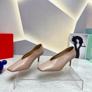 Zapatos de Tacón de Aguja con Punta Cuadrada Atemporales, con Parte Superior de Cuero Genuino y Cierre de Hebilla para Mujer, Valentinos - Product Image 3