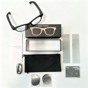 Lunettes intelligentes CY03 à prix réduit avec caméra haute définition 8MP, compatibles TikTok Live Streaming et traduction IA Chat GPT - Product Image 1
