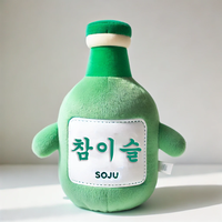 Bouteille de Soju coréenne en peluche personnalisée Nouveau design Poupée en peluche douce Jouet en coton mignon pour cadeaux et décorations Techniques brodées Remplissage en PP