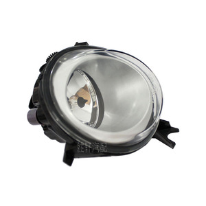 ไฟตัดหมอก Volkswagen Touareg รุ่น 7L6941699F 7L6941700F แบบฮาโลเจน ชุดไฟหน้า สำหรับรุ่นปี 03-10 - Product Image 2