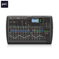 Consola de Mezclas Digital Behringer X32 de 40 Entradas y 25 Buses con 32 Preamplificadores MIDAS Programables, Salida Estéreo y Control por Aplicación